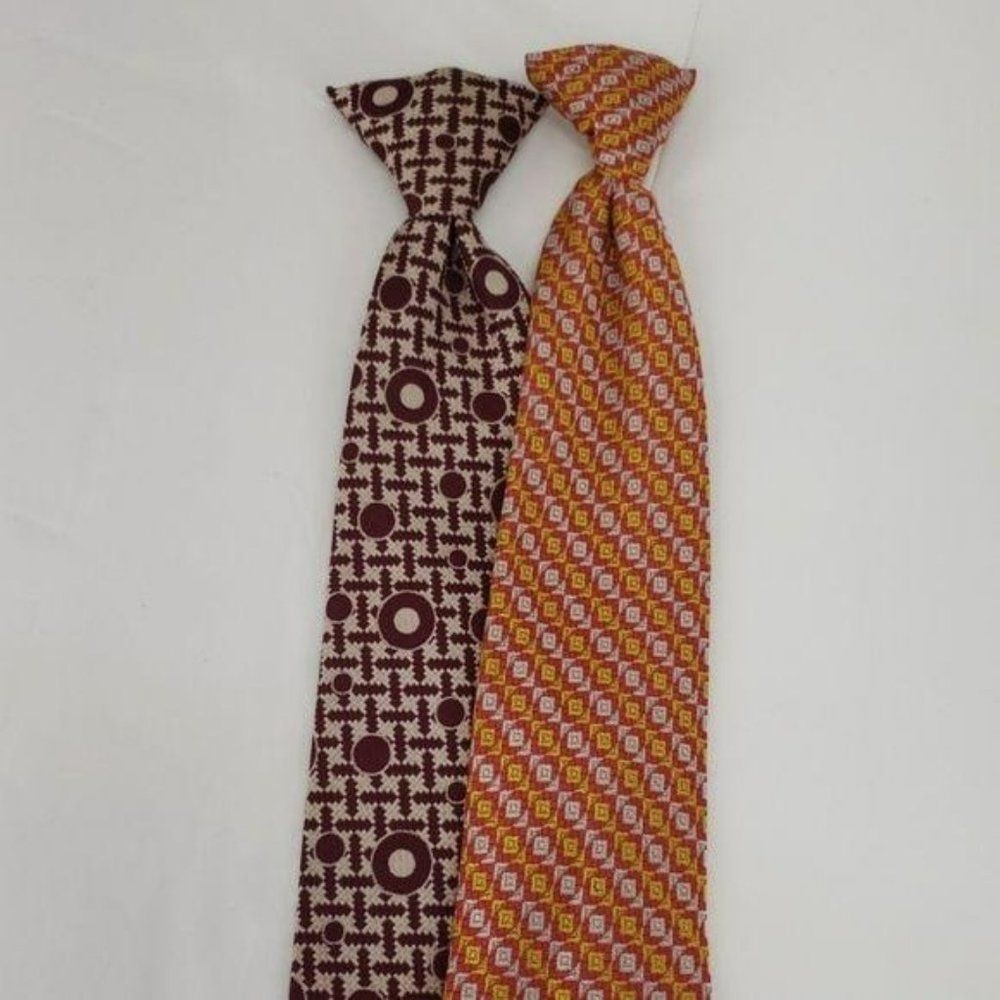 Regal Vintage Mens‎ Clip On Ties Lot of 2